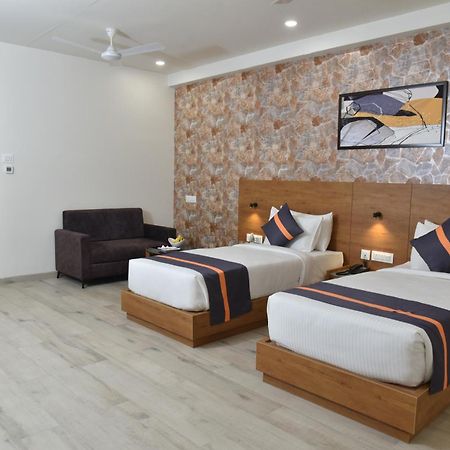 Comfort Inn , Statue Of Unity Kevadia Екстер'єр фото