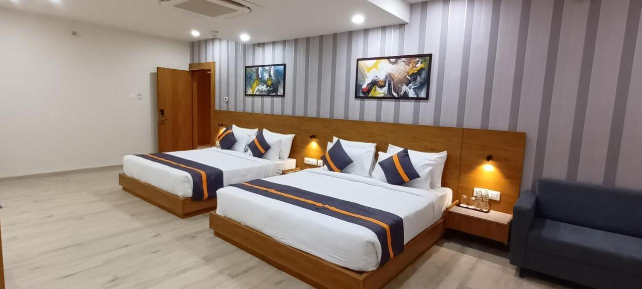 Comfort Inn , Statue Of Unity Kevadia Екстер'єр фото