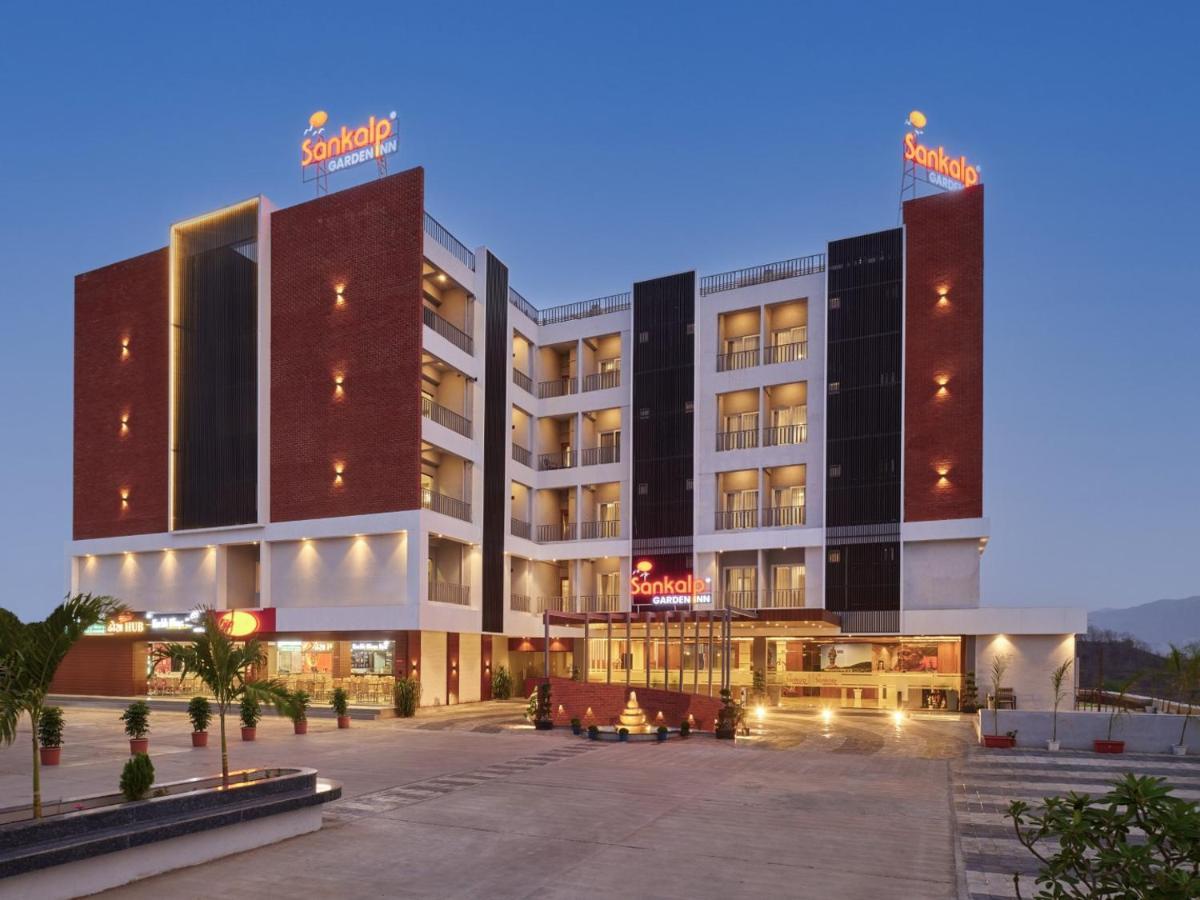 Comfort Inn , Statue Of Unity Kevadia Екстер'єр фото