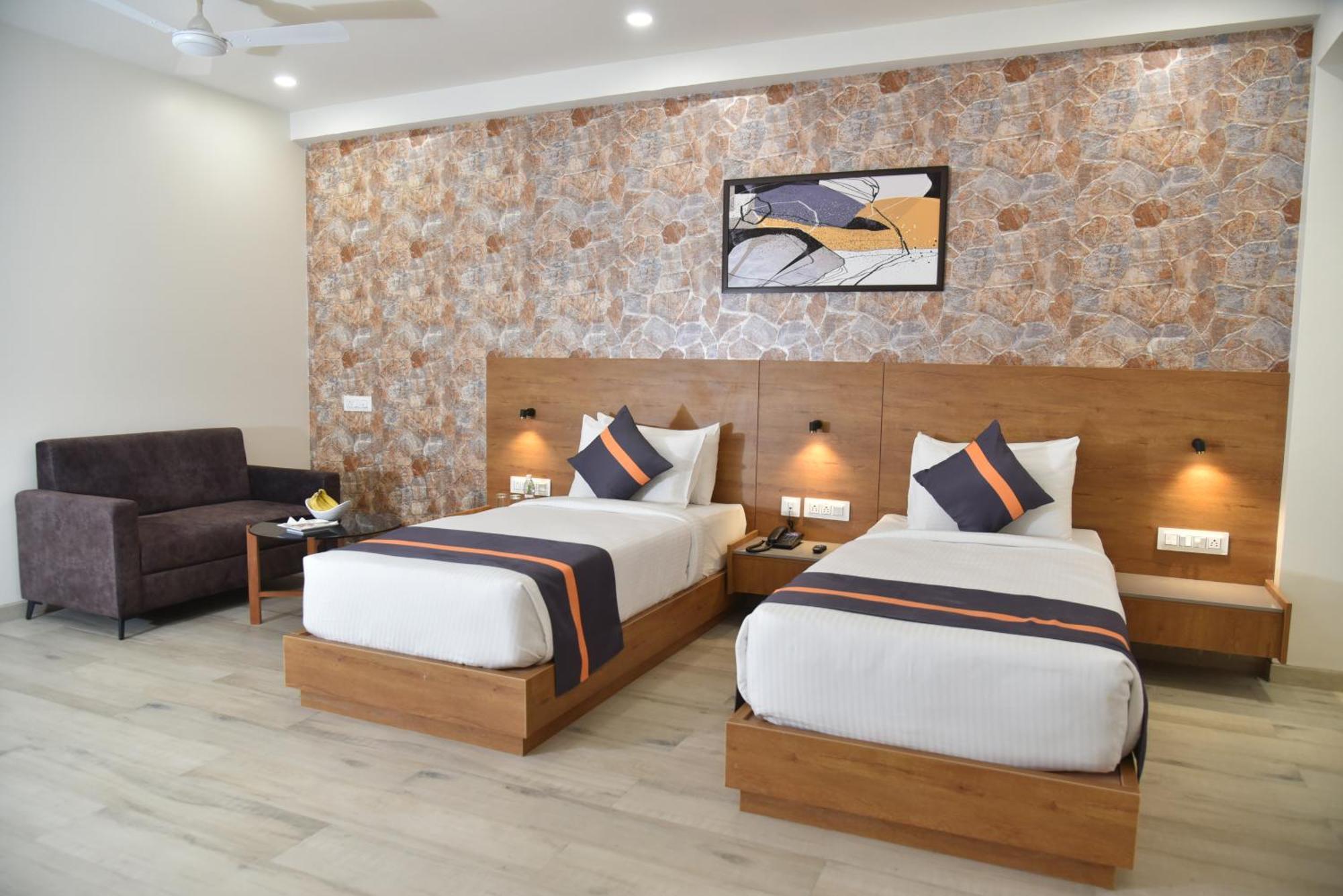 Comfort Inn , Statue Of Unity Kevadia Екстер'єр фото